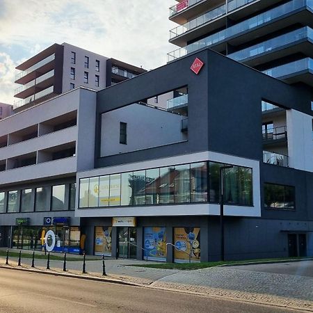 דירות לודז' Q Apart Coral - Studio, Manufaktura, Parking Gratis, Tv Max, Fv, Gwarancja Zadowolenia מראה חיצוני תמונה
